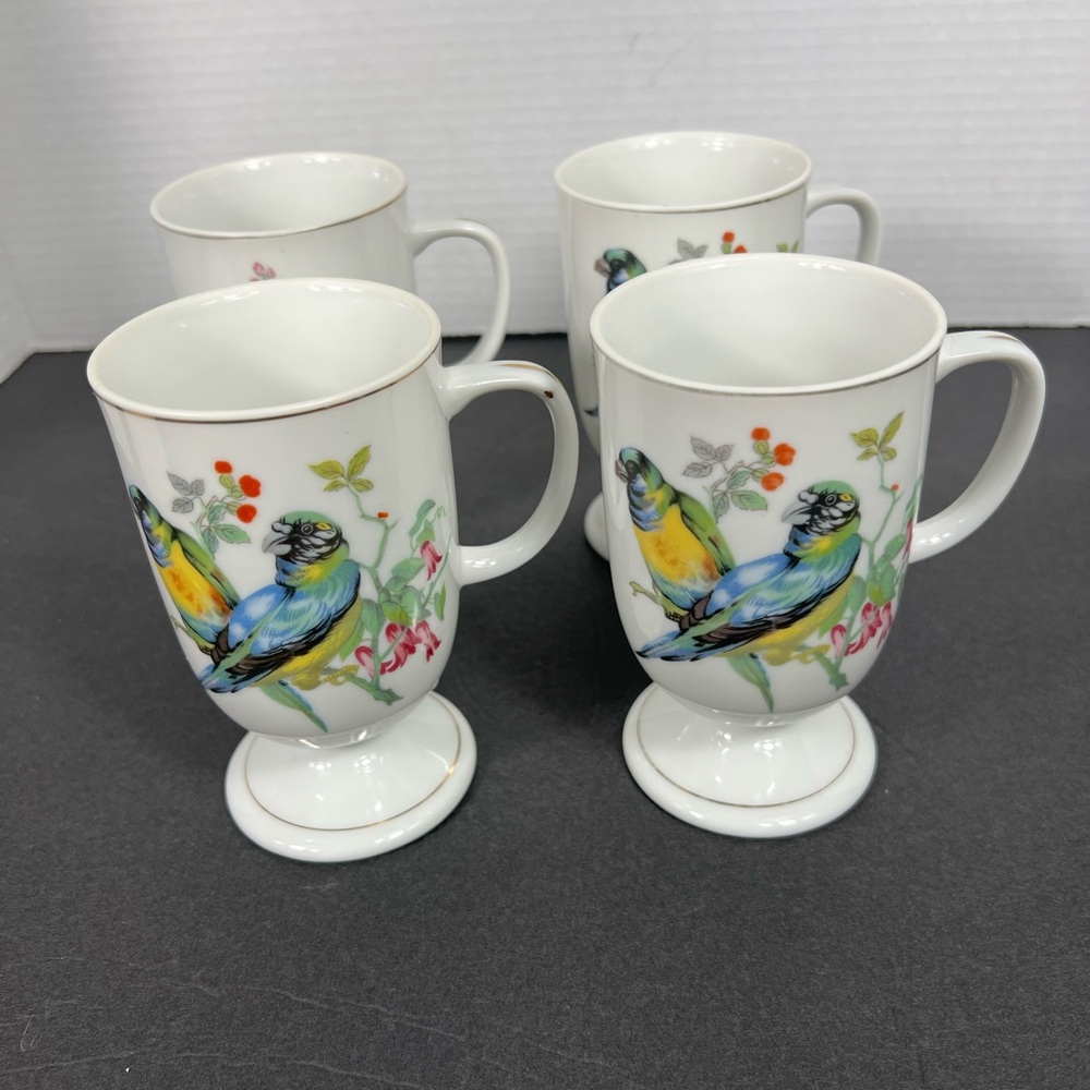 VTG Bird Pedestal Coffee Mugs Set 4 Colorful Tropical Botanical Design Gold Trim